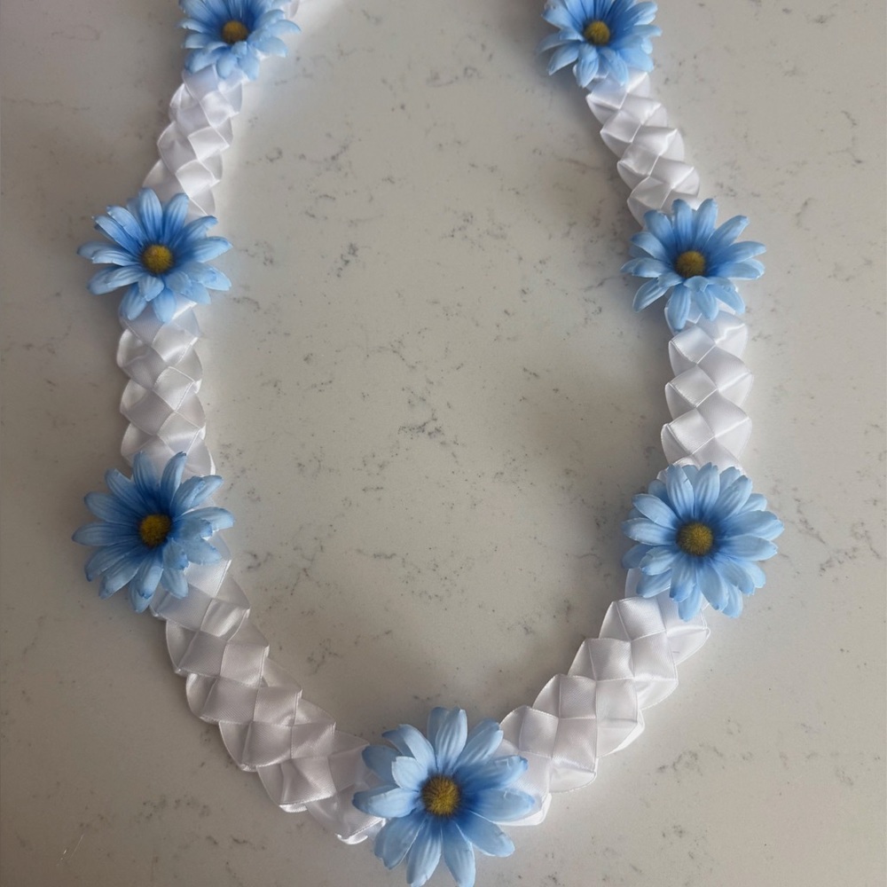 Baby Shower Lei/Gender Reveal/Baby Girl Lei/Special Occasion Lei/Birthda